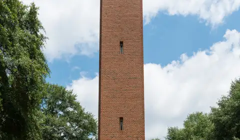 Denny Chimes, the iconic bell tower on the University of Alabama's Quad