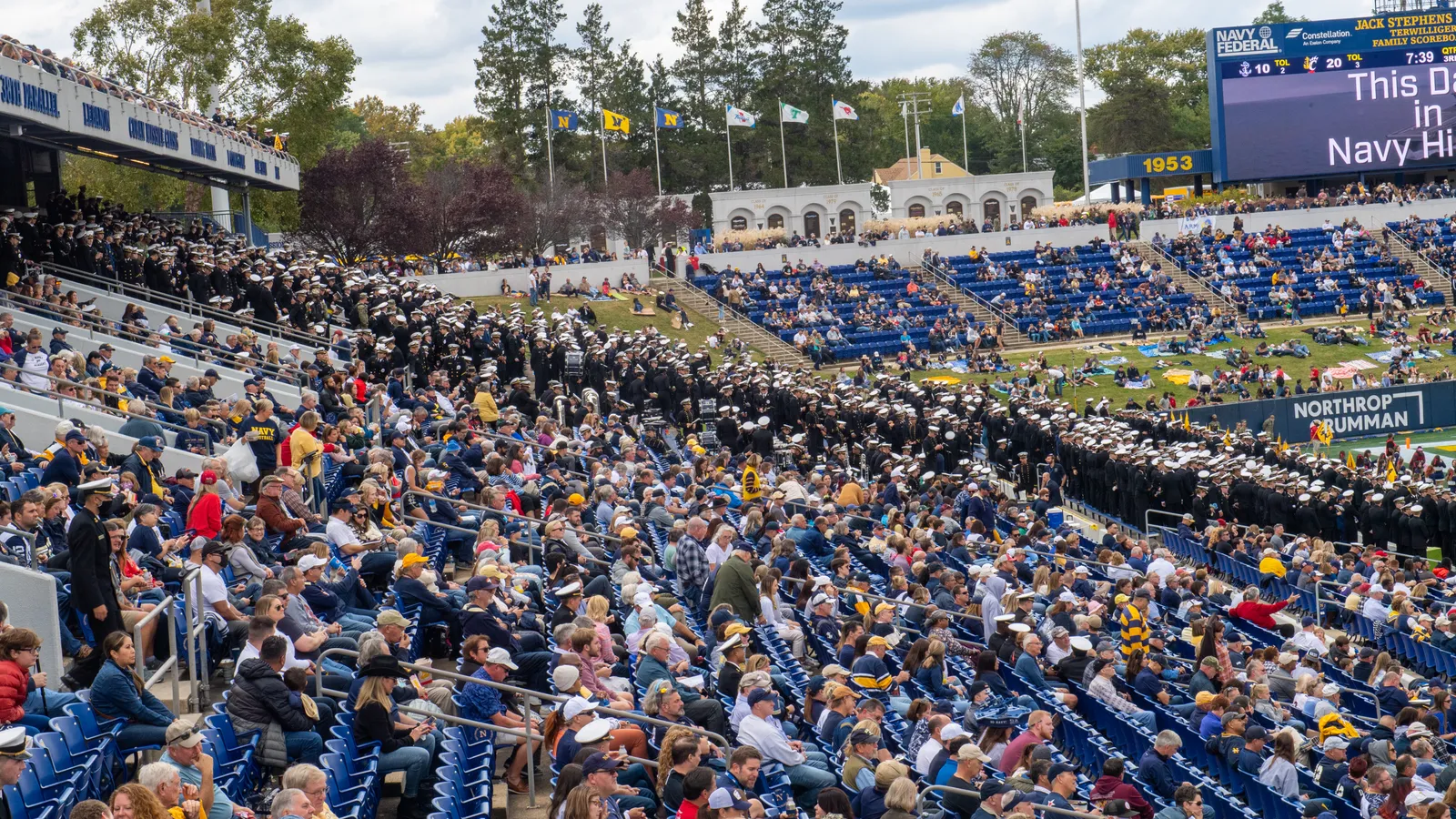 A packed crowd at Navy-Marine Corps Memorial Stadium in Annapolis, Maryland