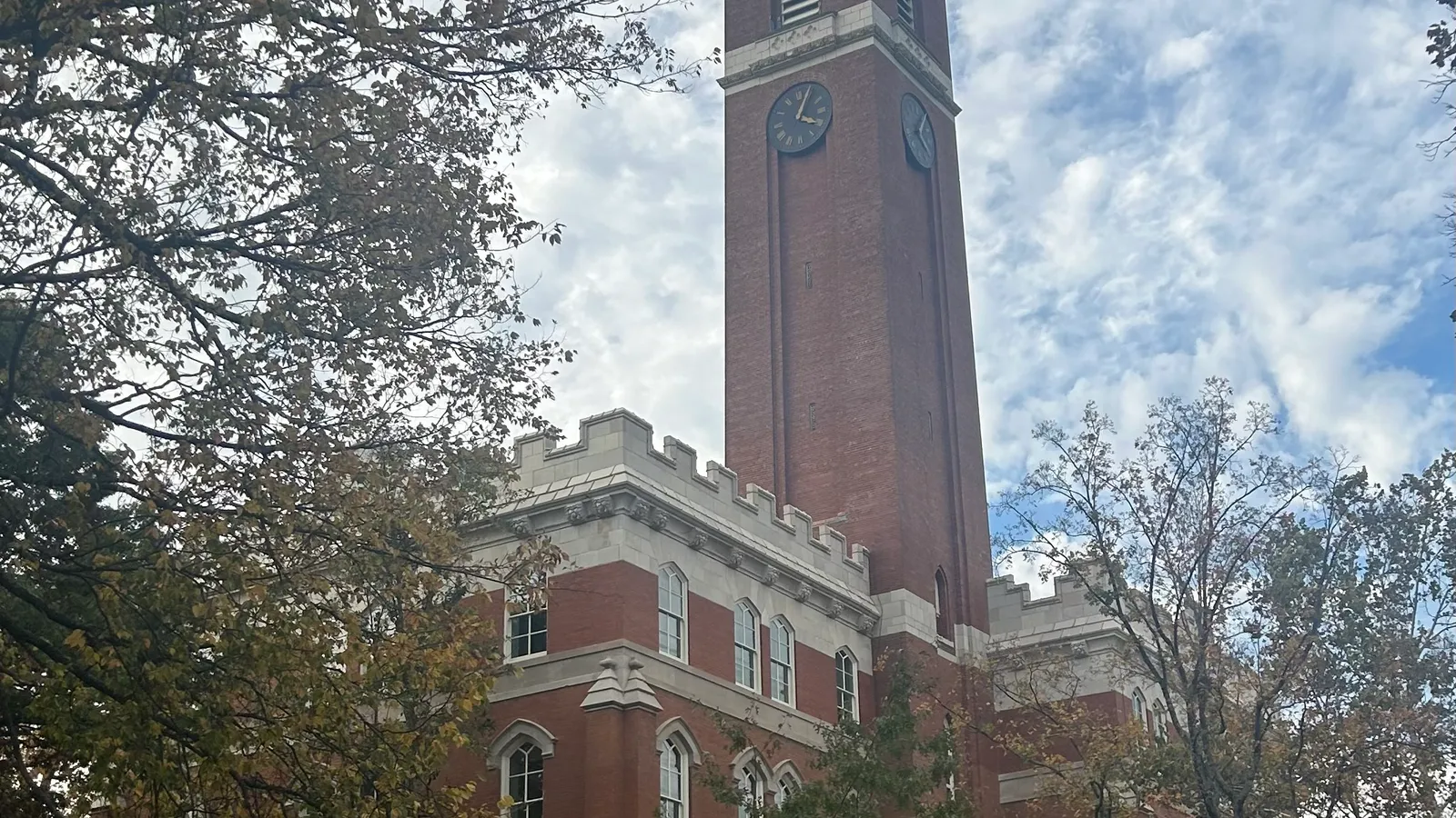 Kirkland Hall, the iconic domed administration building at Vanderbilt University